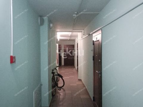 1-komnatnaya-ul-kolomenskaya-d-8-k1 фото