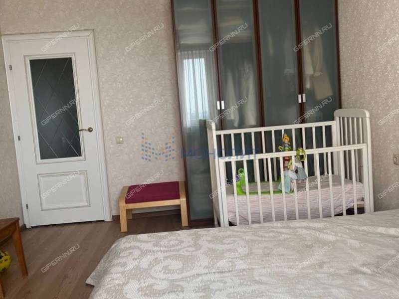 трёхкомнатная квартира на улице Родионова дом 27