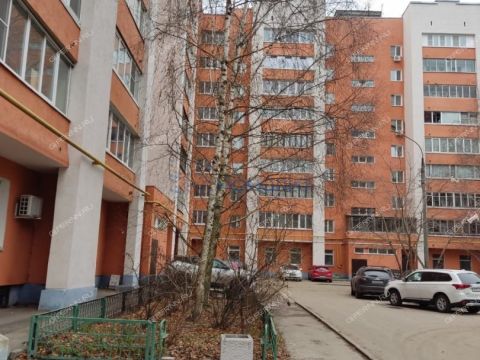 2-komnatnaya-ul-oktyabrskoy-revolyucii-d-42 фото