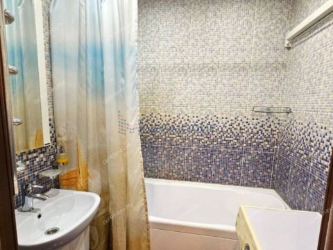 2-komnatnaya-ul-marshala-voronova-d-9 фото