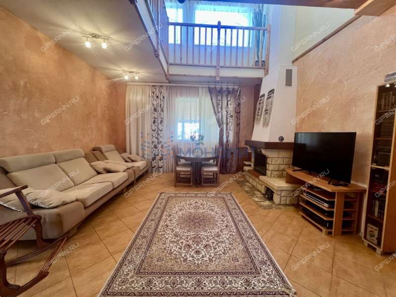 коттедж на улице Коминтерна рабочий посёлок Малое Козино