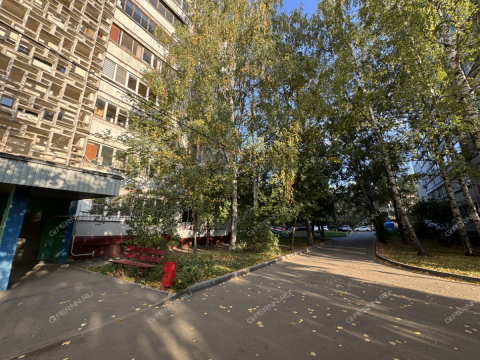 1-komnatnaya-ul-melnikova-d-29 фото