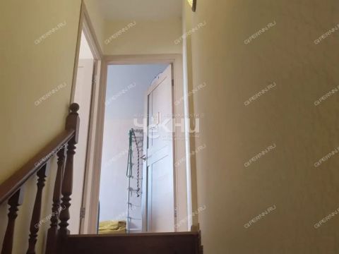 taunhaus-per-tretiy-tihiy-d-1 фото