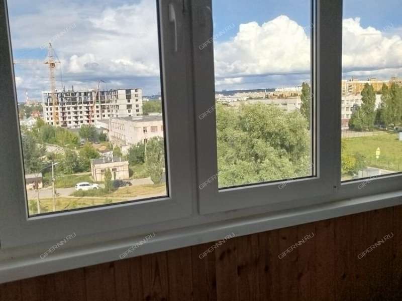 трёхкомнатная квартира на Космической улице дом 52