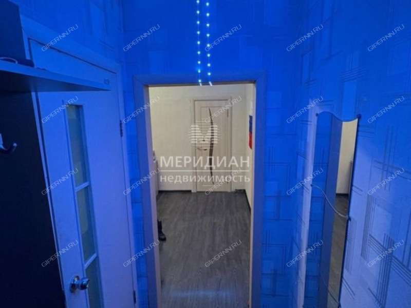 двухкомнатная квартира на улице Глазунова дом 11