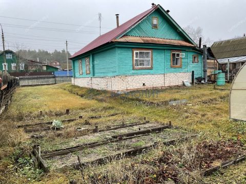 dom-pamyat-parizhskoy-kommuny-sp-gorodskoy-okrug-bor фото