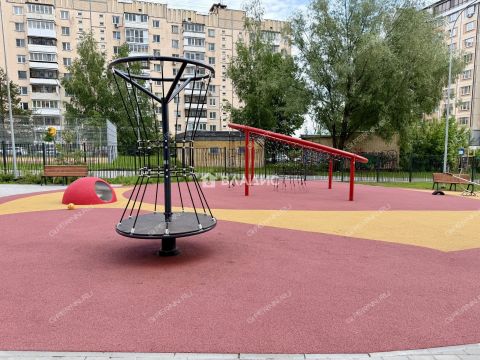 3-komnatnaya-ul-medicinskaya-d-15-k1 фото