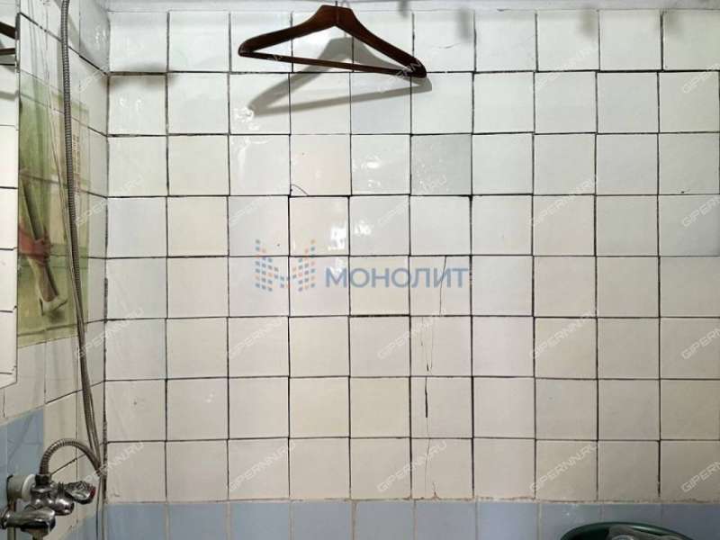 трёхкомнатная квартира на улице Маршала Голованова дом 33