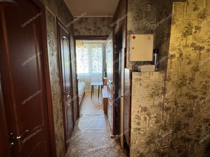 трёхкомнатная квартира на улице Маршала Жукова дом 10