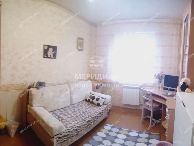 трёхкомнатная квартира на проспекте Кораблестроителей дом 36 к2