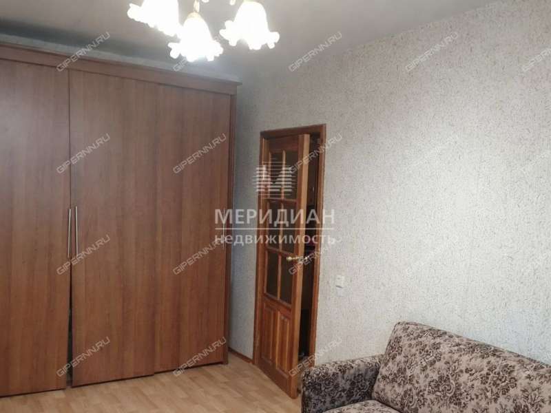 двухкомнатная квартира на улице Движенцев дом 30