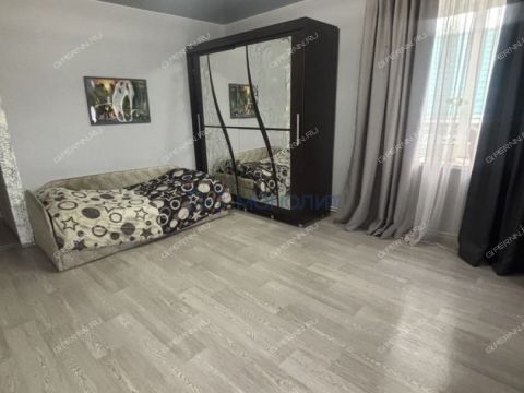 1-2-doma-ul-vosstaniya-d-10 фото
