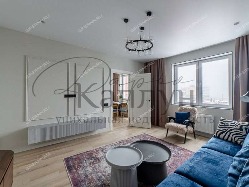 трёхкомнатная квартира на Светлогорской улице дом 6