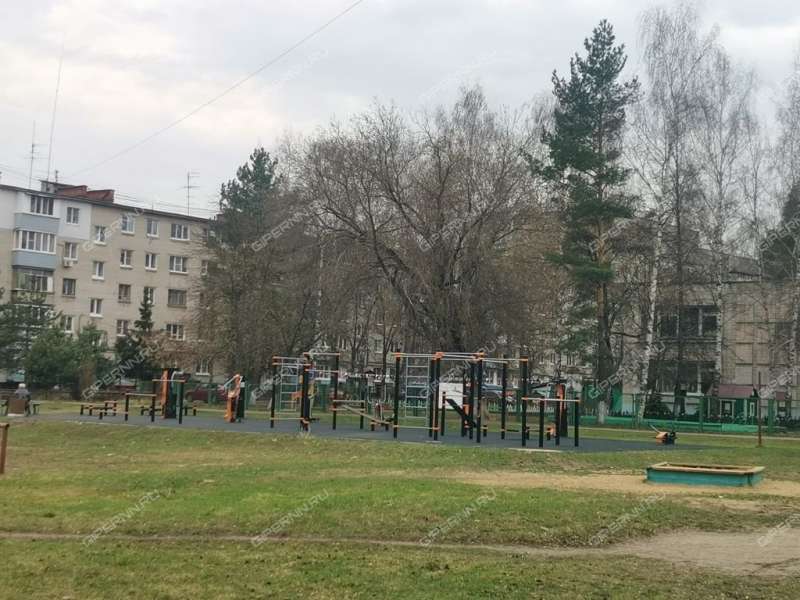 двухкомнатная квартира на улице Юлиуса Фучика дом 25