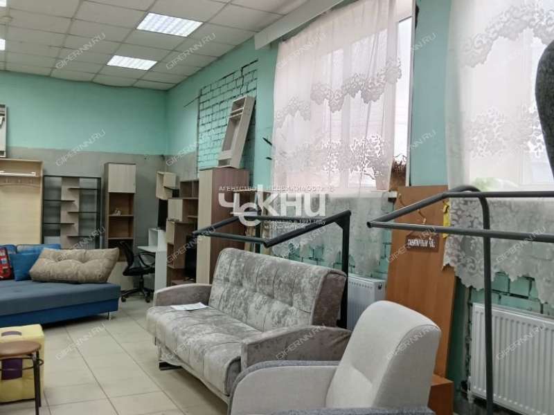 здание под склад на улице Маяковского город Городец