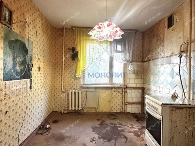 трёхкомнатная квартира на улице Маршала Голованова дом 33