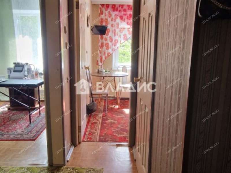 трёхкомнатная квартира на улице Маяковского дом 32/5 город Дзержинск