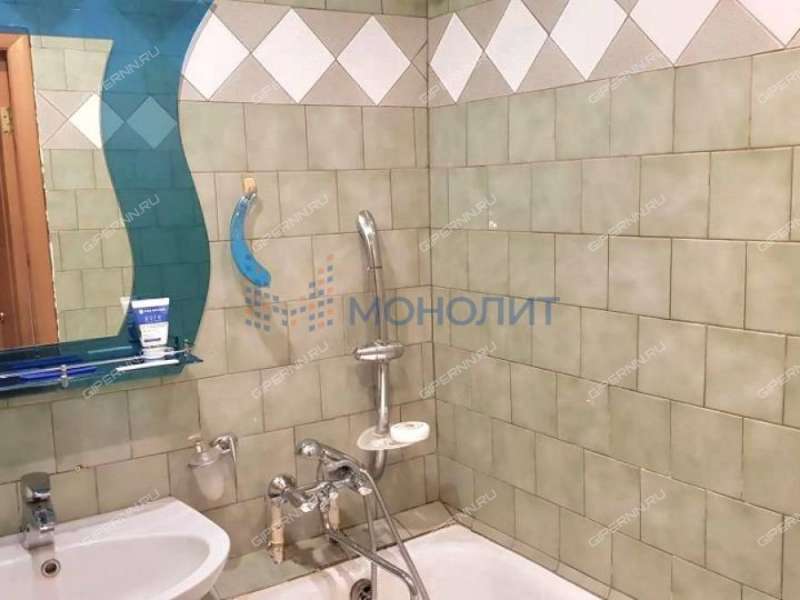 трёхкомнатная квартира на улице Переходникова дом 27