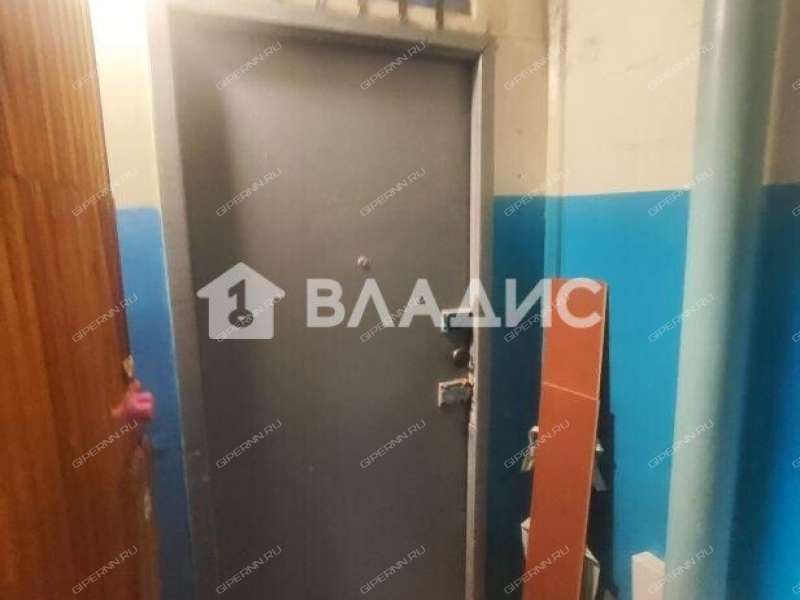 трёхкомнатная квартира на улице Бонч-Бруевича дом 3