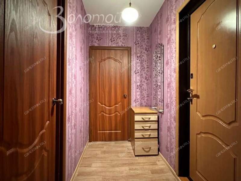 трёхкомнатная квартира на улице Маршала Жукова дом 6