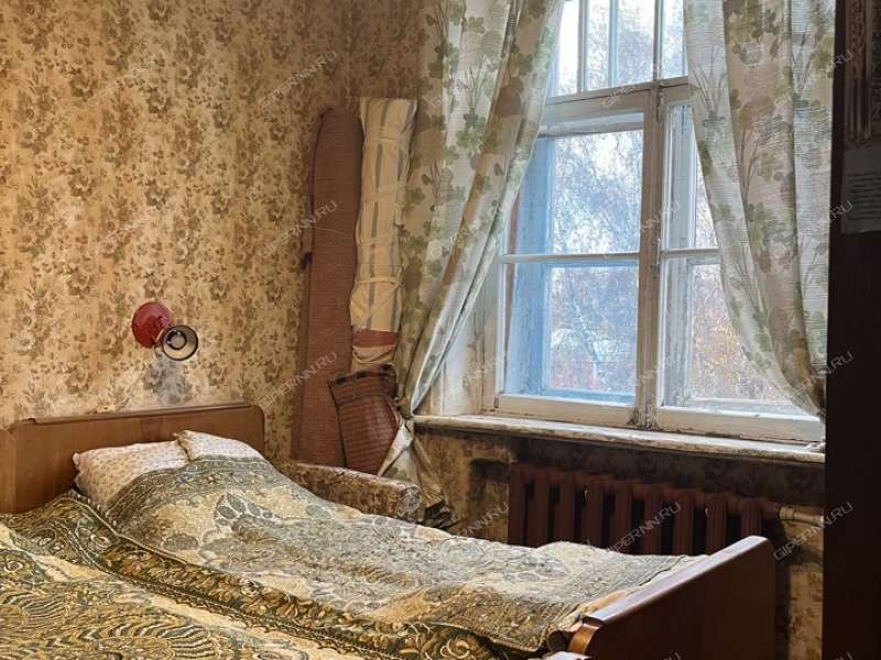 трёхкомнатная квартира на улице Коминтерна дом 181