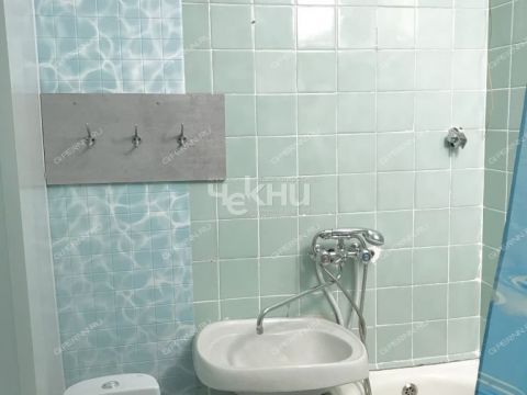 1-komnatnaya-ul-verhnepecherskaya-d-12-k1 фото