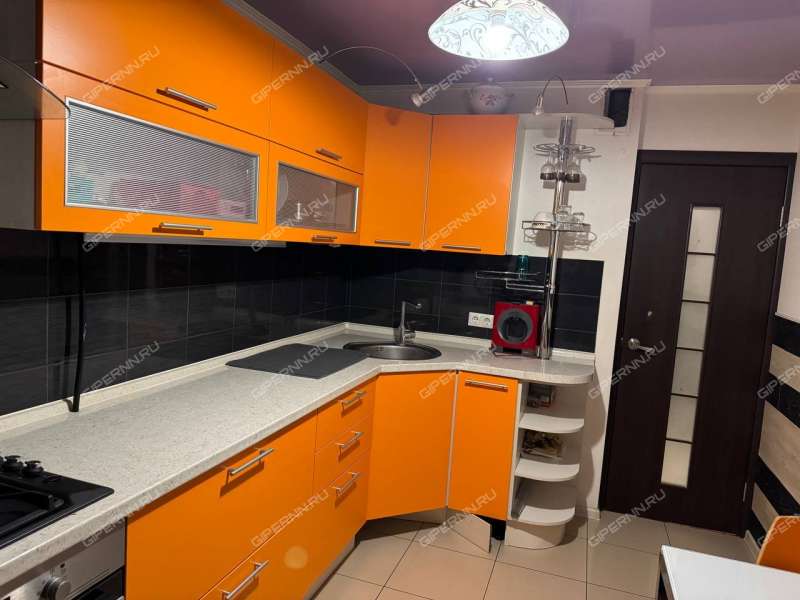 трёхкомнатная квартира на Пятигорской улице дом 19