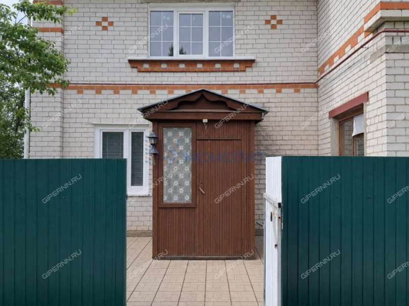 1/2 дома на Полевой улице деревня Афонино