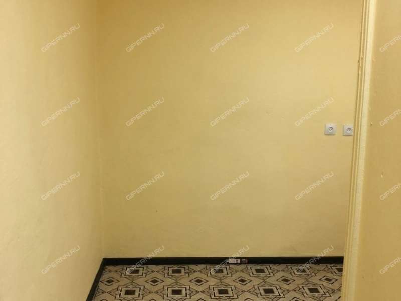 помещение под помещение свободного назначения на улице Черняховского