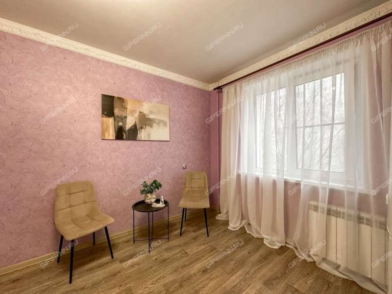 трёхкомнатная квартира на улице Маршала Жукова дом 2