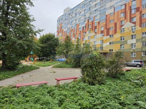 1-komnatnaya-ul-40-let-pobedy-d-20 фото