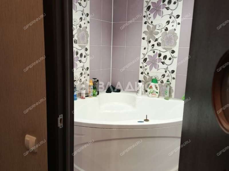 трёхкомнатная квартира на улице Родионова дом 39