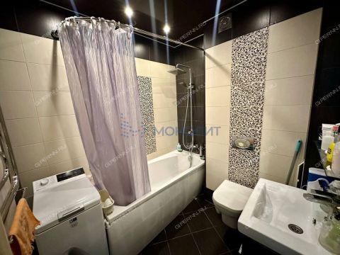 1-komnatnaya-ul-respublikanskaya-d-14 фото