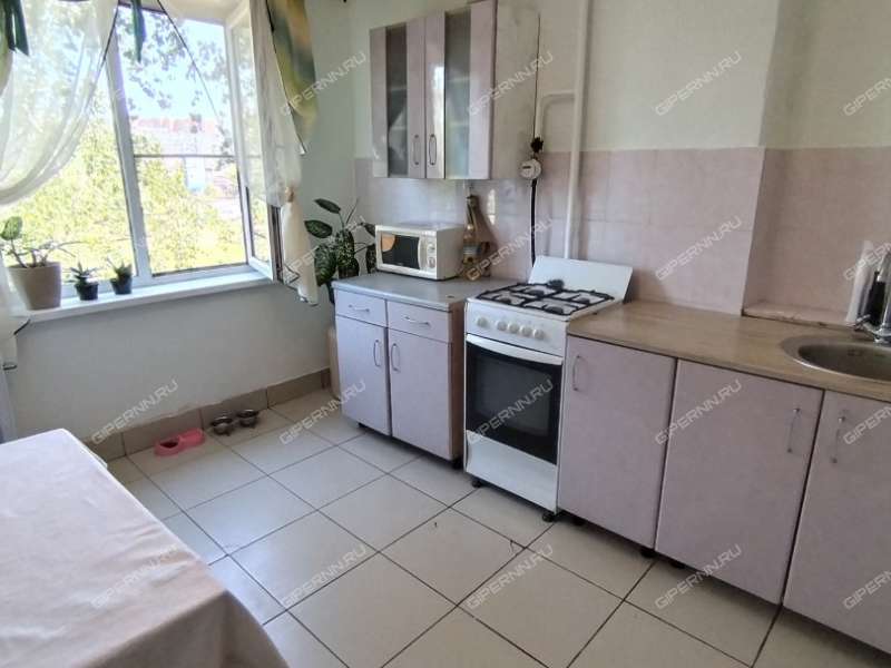 четырёхкомнатная квартира на Народной улице дом 38