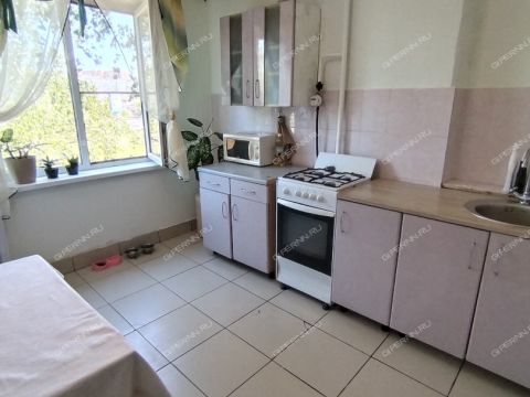 4-komnatnaya-ul-narodnaya-d-38 фото