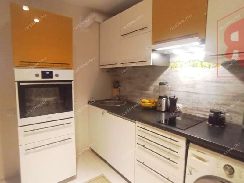 трёхкомнатная квартира на улице Бориса Видяева дом 25