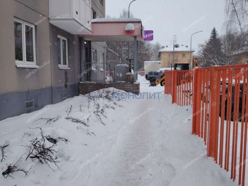 помещение под офис, торговую площадь на Мончегорской улице