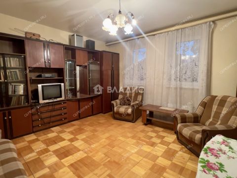 3-komnatnaya-b-r-mira-d-21 фото