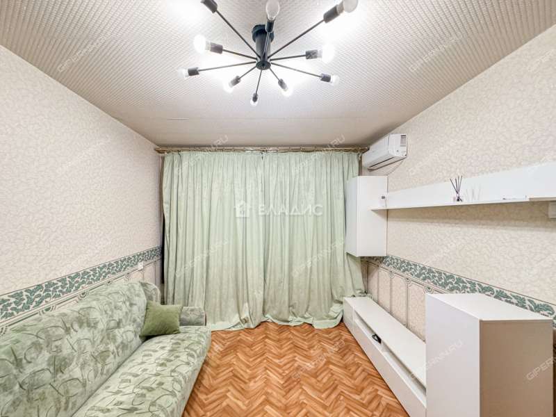 двухкомнатная квартира на улице Героев Космоса дом 46