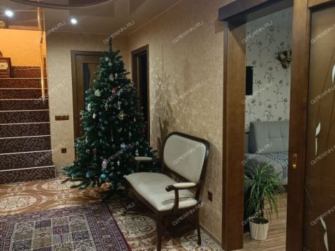 4-komnatnaya-ul-vasileva-d-10a фото