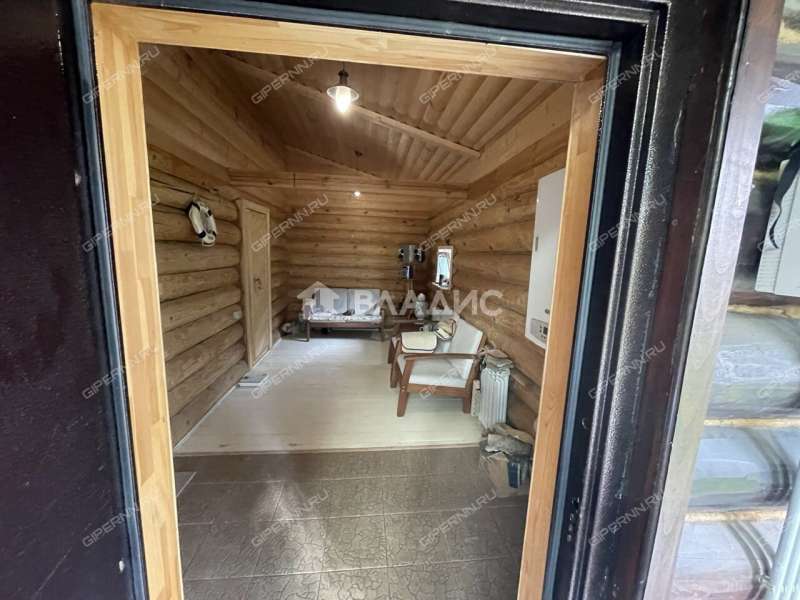 дом на улице 6-я Бор