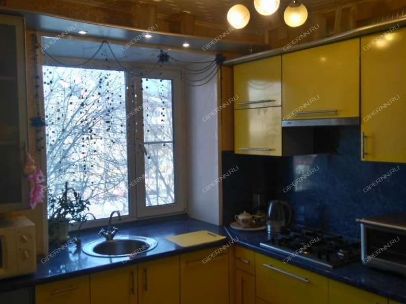 двухкомнатная квартира на проспекте Кирова дом 33а