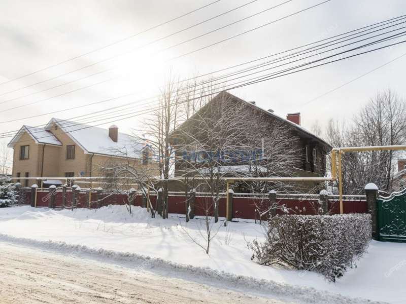 1/2 дома в слободе Верхнепечёрская