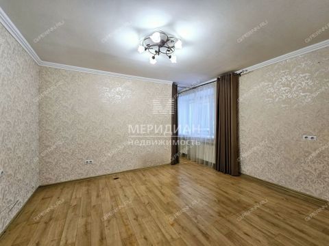 3-komnatnaya-ul-dargomyzhskogo-d-11 фото