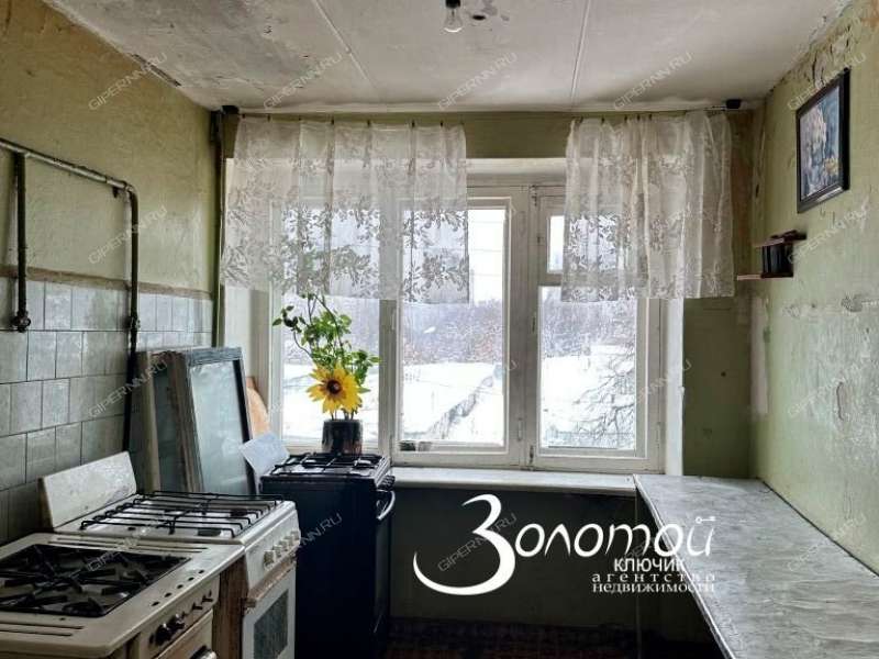 комната в доме 4/4 на улице Красных Партизан