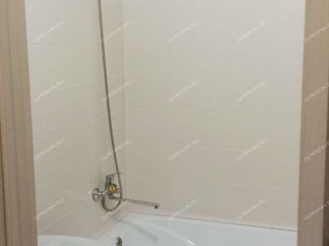 4-komnatnaya-ul-vasileva-d-31a фото