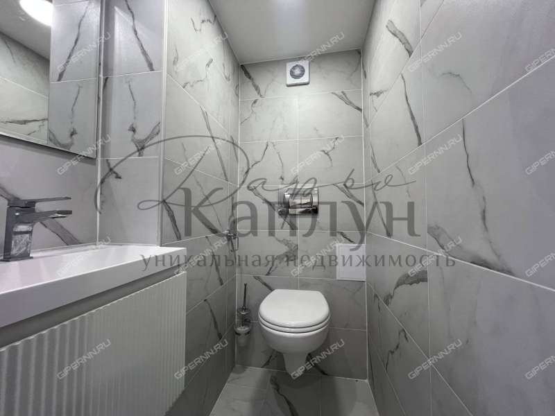 помещение под торговую площадь на улице Белинского