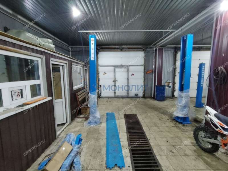 здание под склад, недвижимость под автобизнес на улице Григоровича