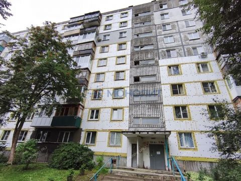 3-komnatnaya-ul-geroya-bykova-d-8 фото