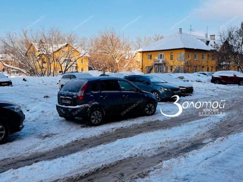 однокомнатная квартира на улице Бурденко дом 33 к1